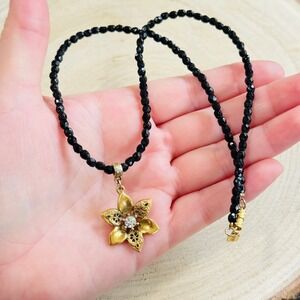 Victorian Style Necklace VTG 1928 Co‎ gold tone flower Jet Black glass jeweled